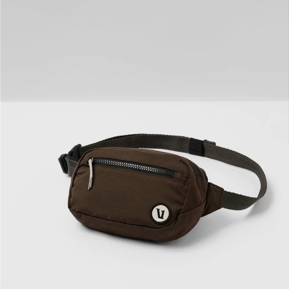 Vuori Hip Pack